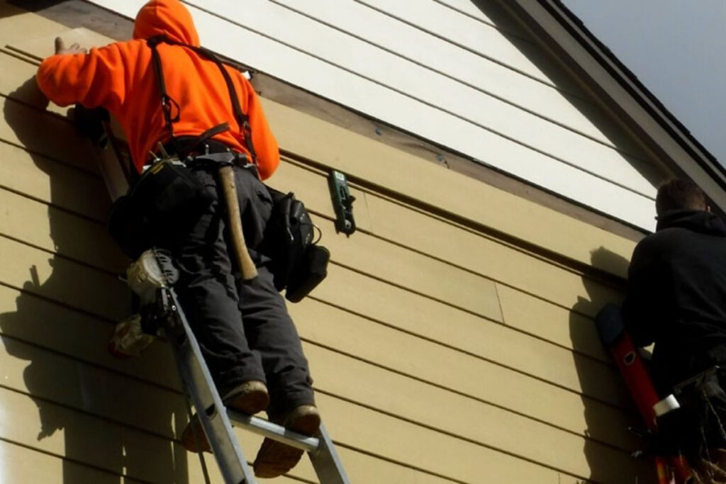 Siding Repair Roofers College Station